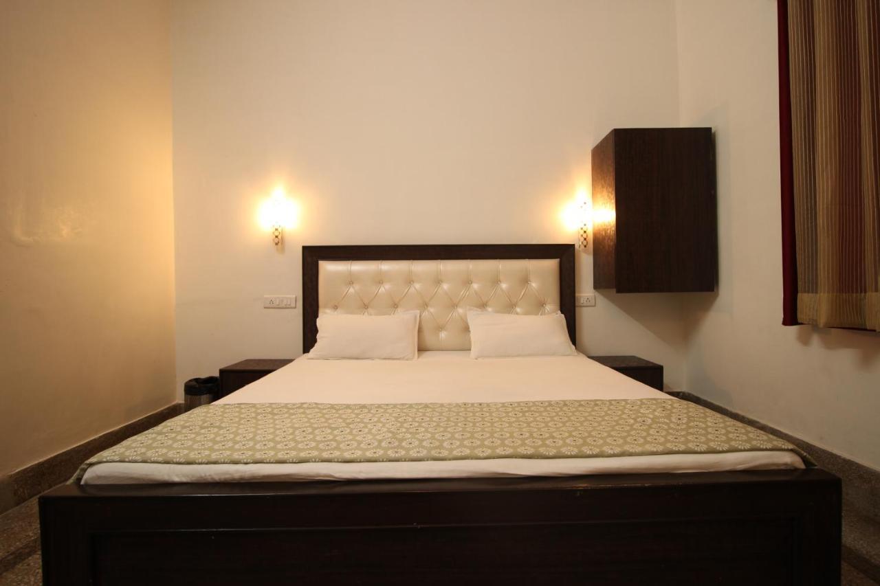 Hotel Vacation Jaipur Luaran gambar